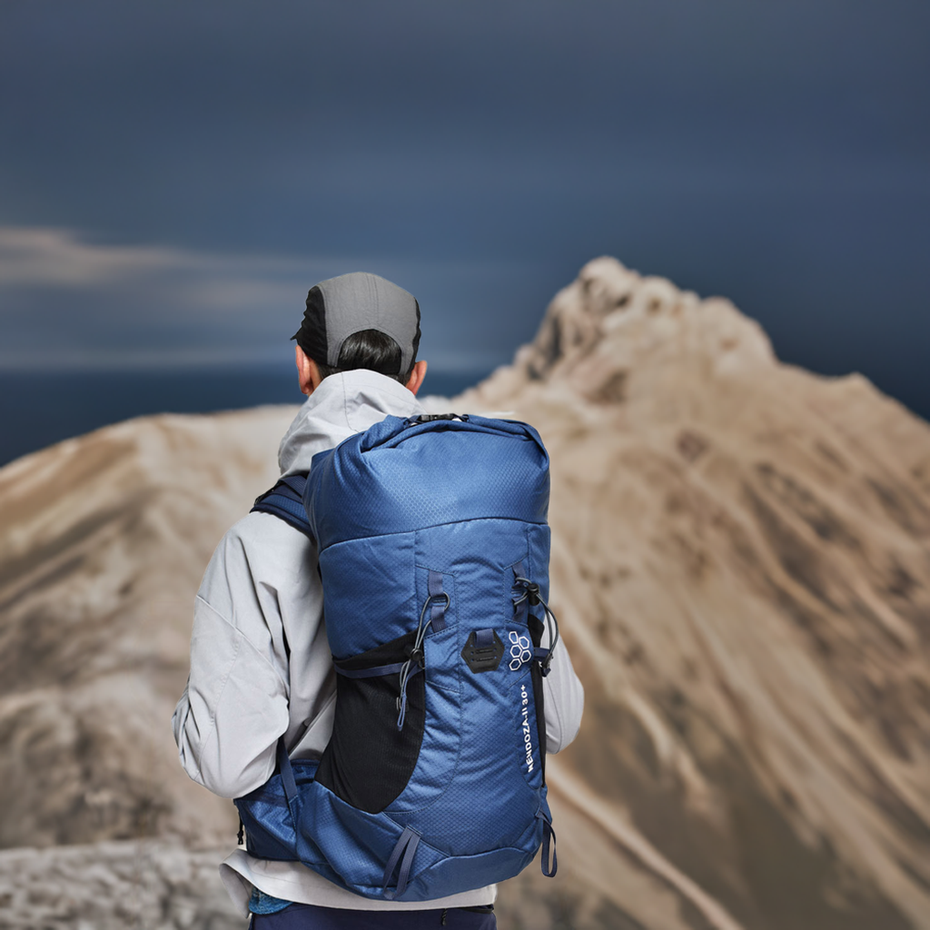 MendozaII メンドーサ 30 ブルー男女兼用 30L ~ 40L 伸びる 軽量 ハイキング用 登山用 富士山 リュックサック 登山バックパック アコンカグア